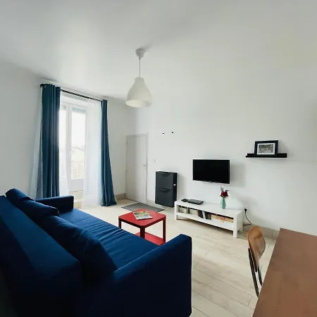 Dnn - Modern 1 Bedroom Center - Free Wifi And Parking - Near Lyon, Vichy, Clermont Thiers