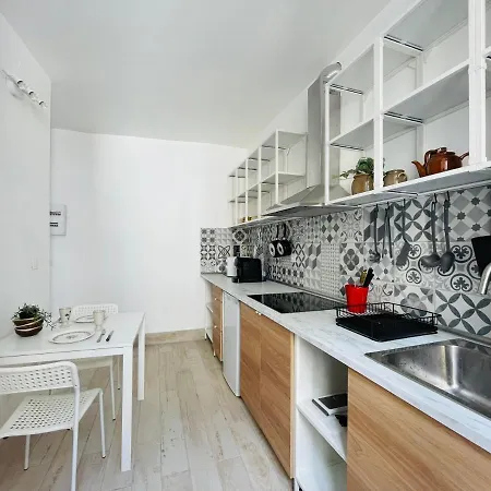 Apartment Dnn - Modern 1 Bedroom Center - Free Wifi And Parking - Near Lyon, Vichy, Clermont *