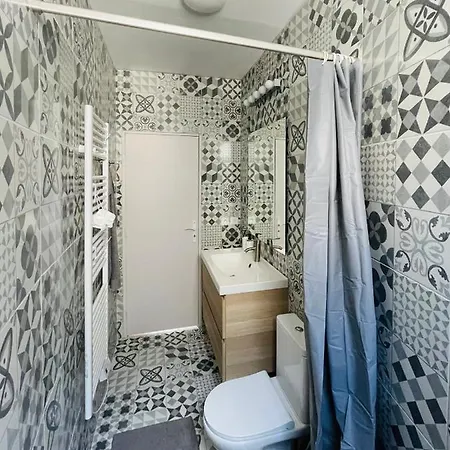 Dnn - Modern 1 Bedroom Center - Free Wifi And Parking - Near Lyon, Vichy, Clermont